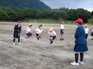 7